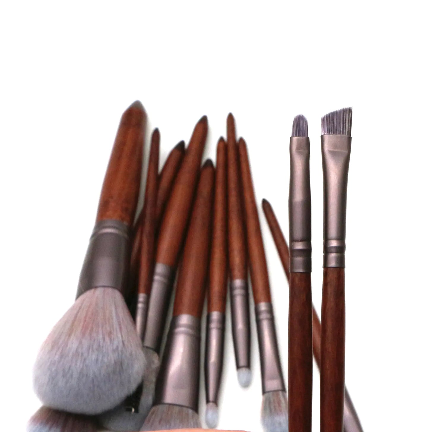 Violet Makeup Brush Set with Wooden Handle (Coffee Color)