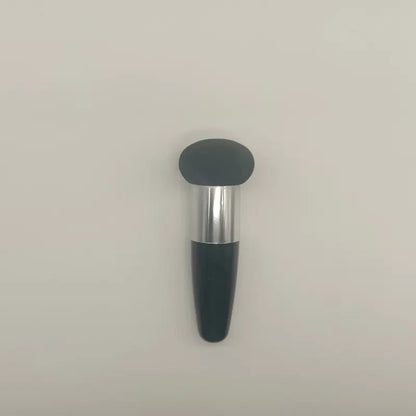Foundation Makeup Brush with Handle, Mushroom Stick