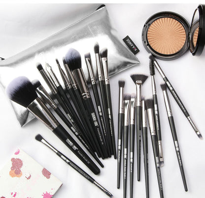20-Piece Makeup Brush Set with Brush Bag