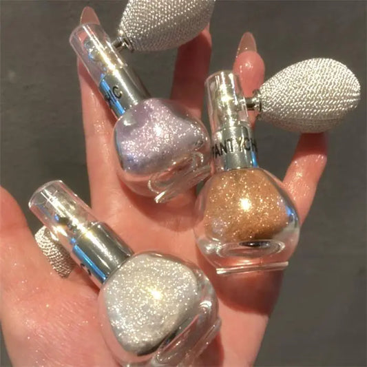 Glitter Highlighter Spray with Iridescent Shimmer Powder