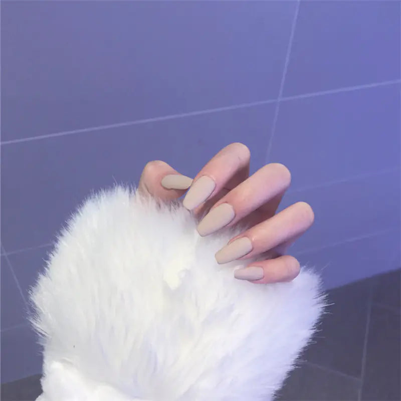 Nina 245 Ballet Khaki Matte Nail Set (24 Pieces)