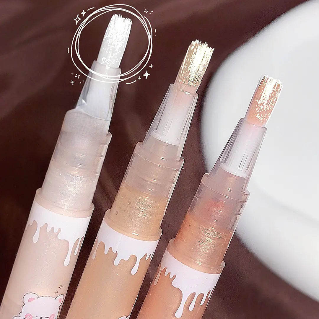 Liquid Highlighter with Polarizing Diamond Sparkle