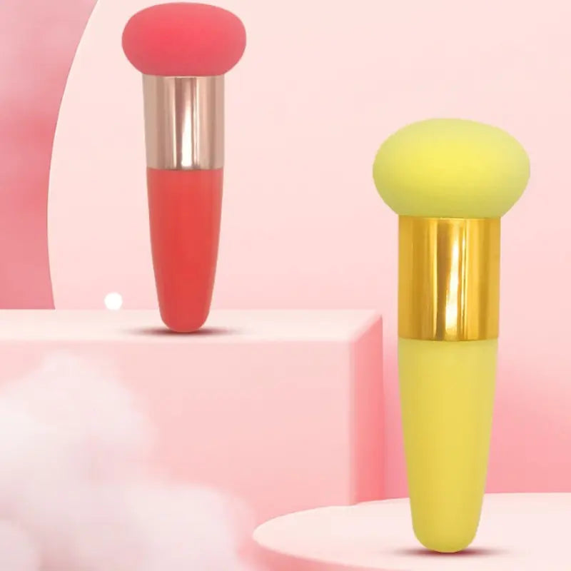 Foundation Makeup Brush with Handle, Mushroom Stick